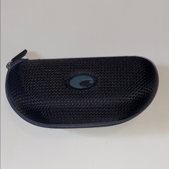 Sunglasses case - Picture 1 of 1